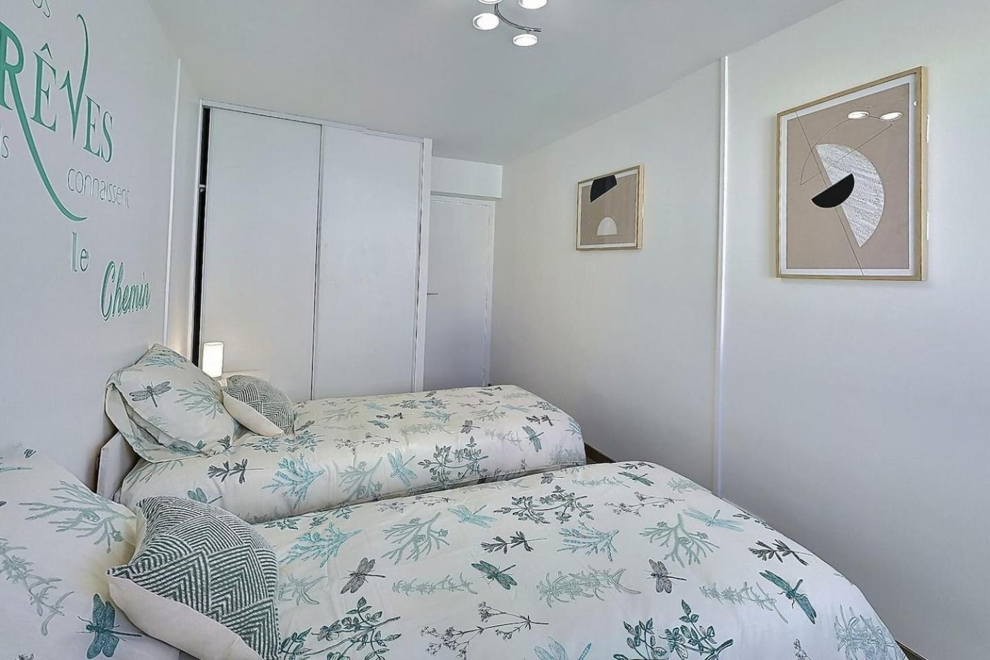 Le Voltaire - Balcon - 2 Chb - 3 Lits - 2 Min Gare Et Cente-Ville - Mon Groom Troyes Bagian luar foto