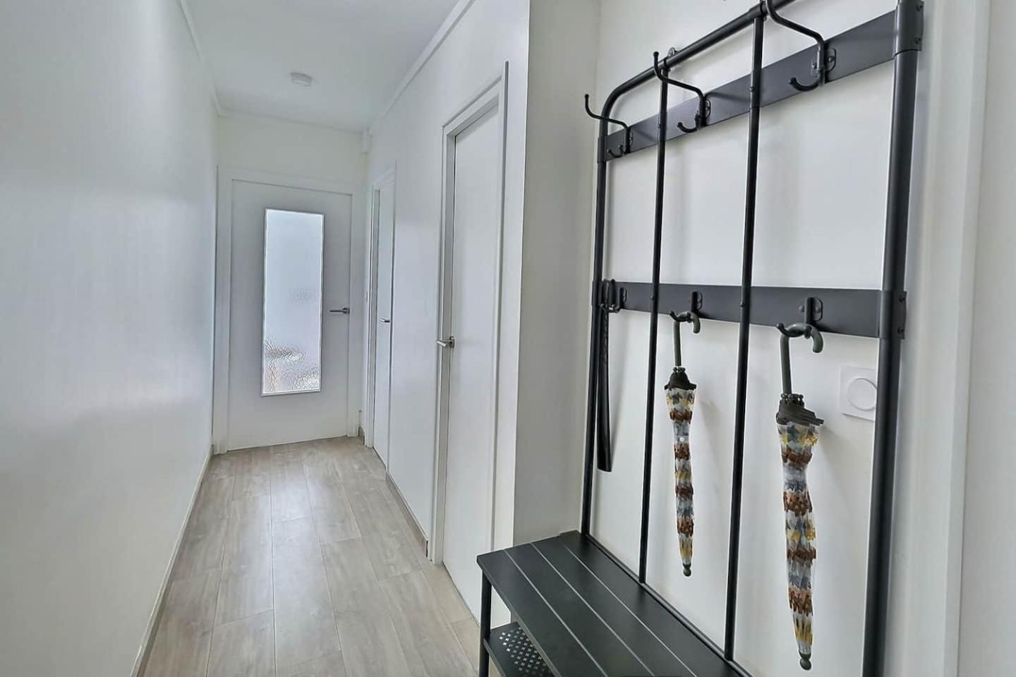 Le Voltaire - Balcon - 2 Chb - 3 Lits - 2 Min Gare Et Cente-Ville - Mon Groom Troyes Bagian luar foto